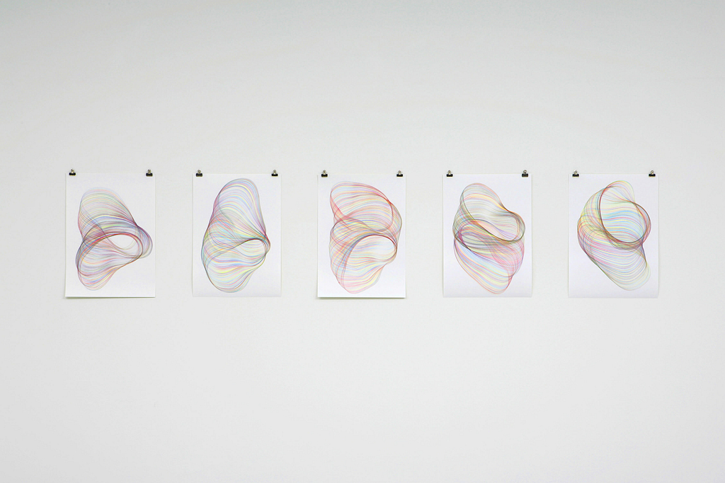 „Verschlaufen“, 2008, Farbstift auf Papier, je 59,4 x 42 cm