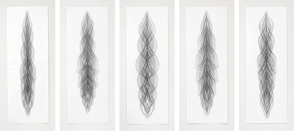 Auswahl aus der Serie „Zentriert", 2018, Bleistift auf Papier, je 168.2 x 59.4 cm