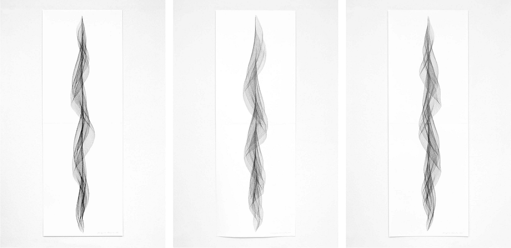 Auswahl aus der Serie „Fliessend II“, 2019, Bleistift auf Papier, je 168.2x59.4 cm