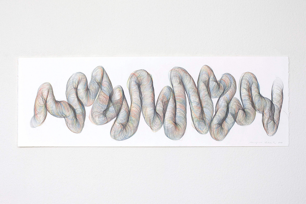 Aus der Werkgruppe „Indirekt", 2018, Farbstift und Bleistift auf Büttenpapier, 40 x 120 cm