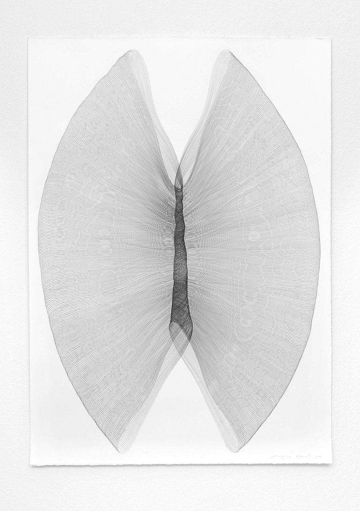 Aus der Serie „Aufgespannt", 2010, Bleistift auf Büttenpapier, 106 x 75.5 cm